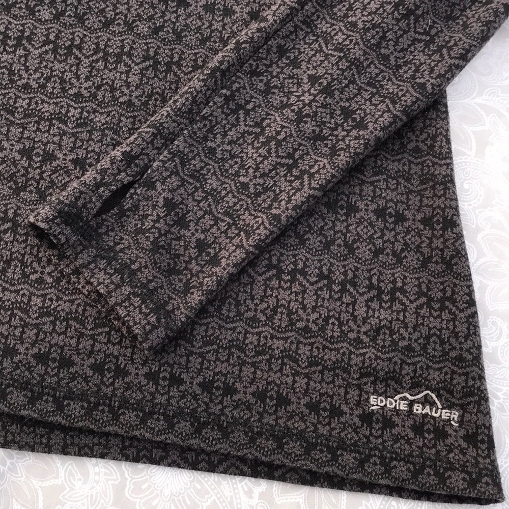 Eddie Bauer Quarter Zip Pullover - Picture 2 of 3